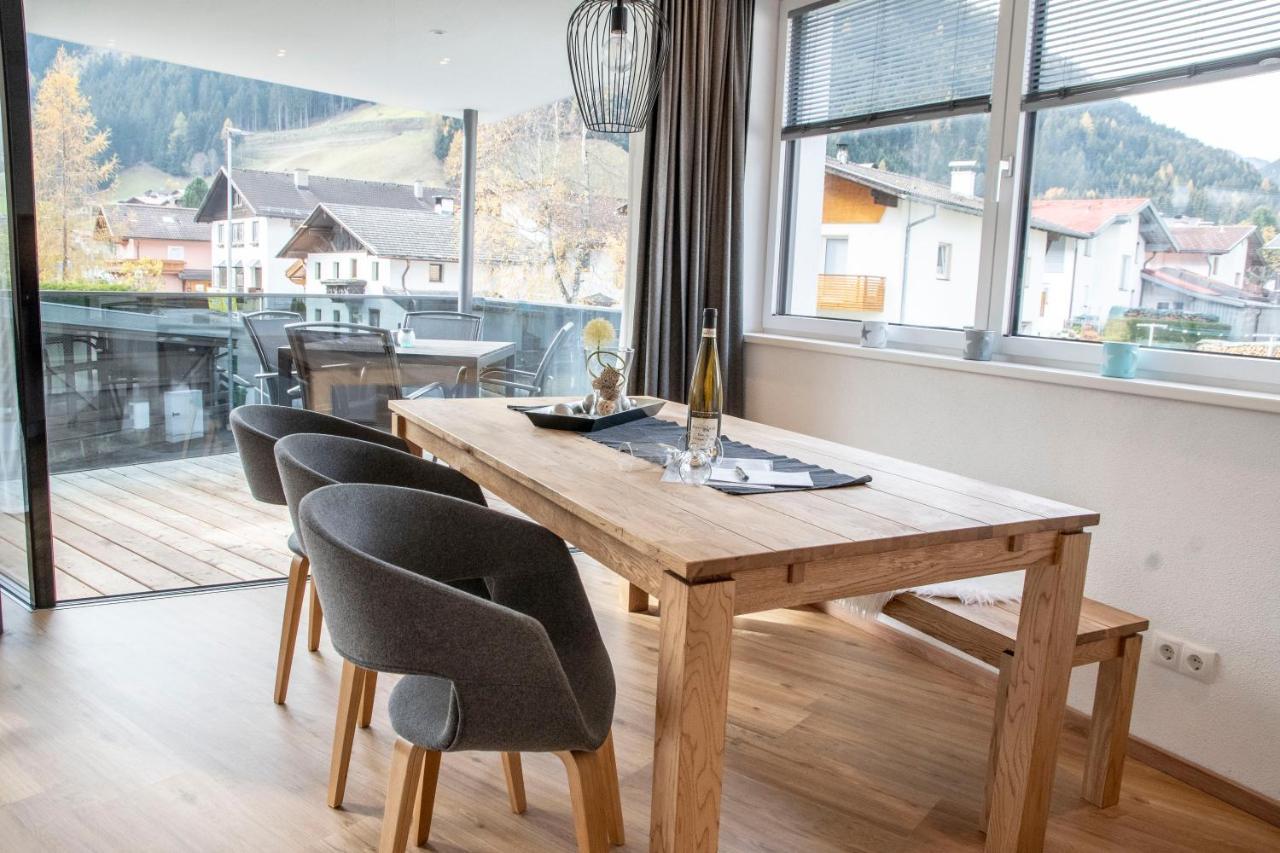 Veranda Appartement Bergblick Gries im Sellrain Bagian luar foto